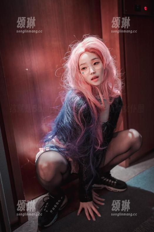 这就是Bambi(밤비)的DJAWA兔女仆图包，谁让她这么可爱？