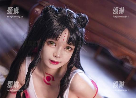 Hachi小芭 说好的美腿套图来了!Hachi小芭快抓住你的目光,别让腿流失了!