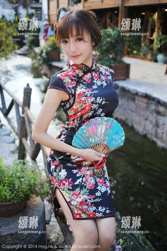 MyGirl美媛馆-朱可儿Flower MyGirl美媛馆 - 关于朱可儿Flower的泳池写真:我只是想说,水面上的每一次波动都藏了些什么?