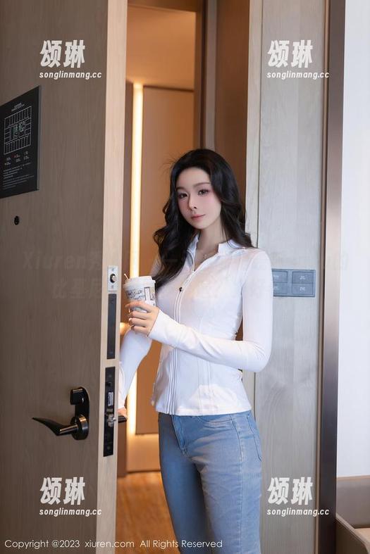 Xiuren秀人网-晚苏susu Xiuren秀人网 - 一天你能把晚苏susu的比基尼原图瞧多少遍?太好看了吧