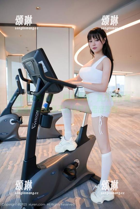 Xiuren秀人网-糯美子nini Xiuren秀人网 - 睡衣特辑,我开始怀疑糯美子nini是不是从梦里走出来的…