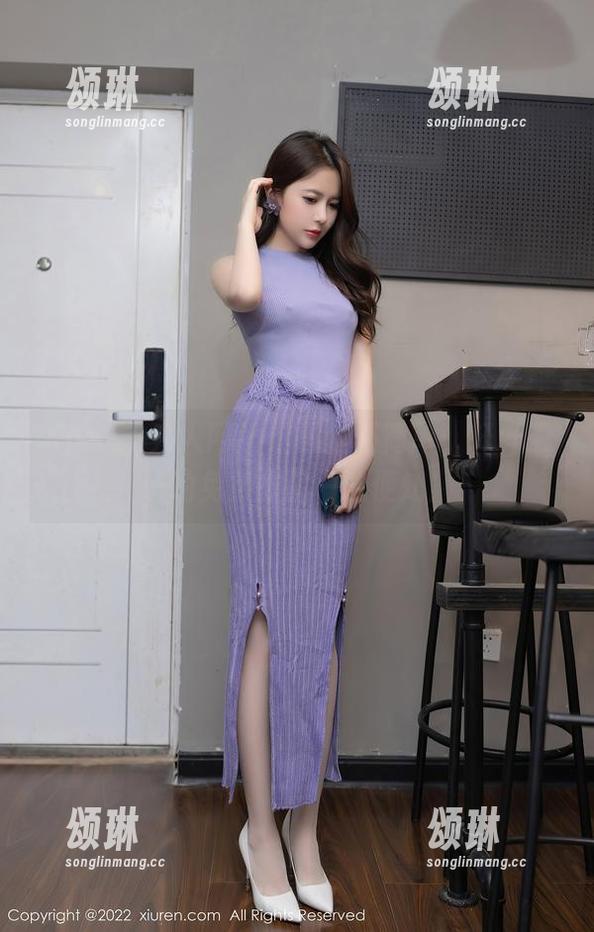 Xiuren秀人网-轩轩王子 Xiuren秀人网 - 这黑丝不简单,轩轩王子的免费作品一试便知!