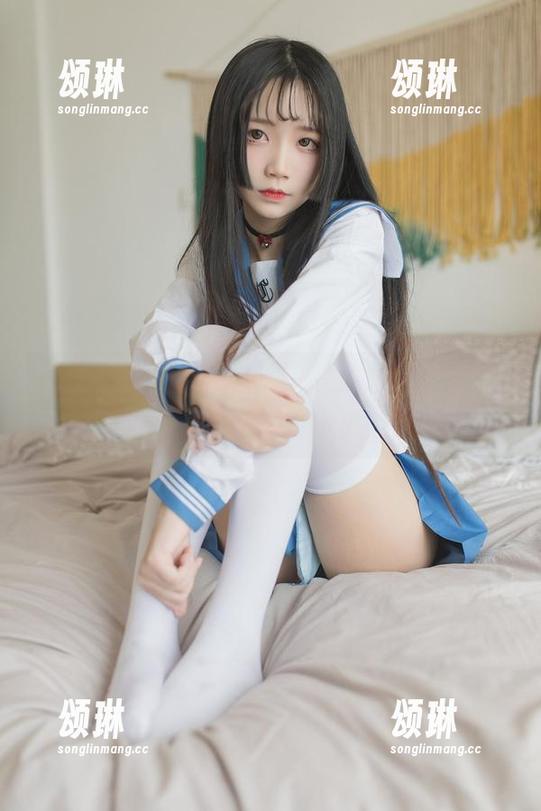 在线追随五更百鬼的“明日方舟”图片，感觉像是展开了一场小小的冒险。