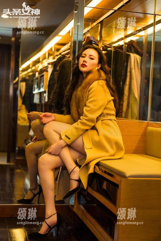 头条女神 - 被玄子的学妹写真集惊到了，分享一下我的意外