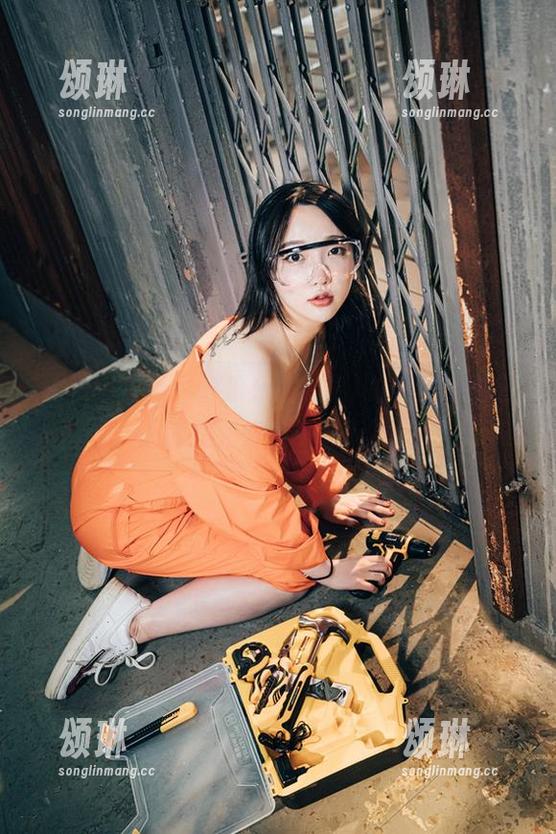 更新，更新！孙乐乐(손예은)的裤里丝图包让我想到好多…额，别问