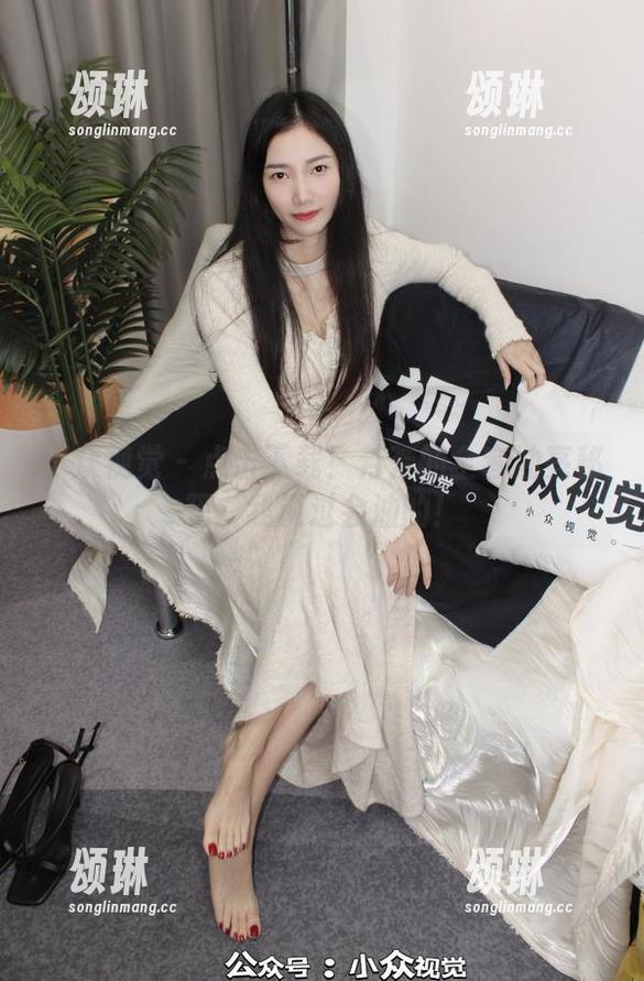 小众视觉-芳芳 小众视觉 - 点击下载!芳芳的全套油亮秘籍:我说过会油的!