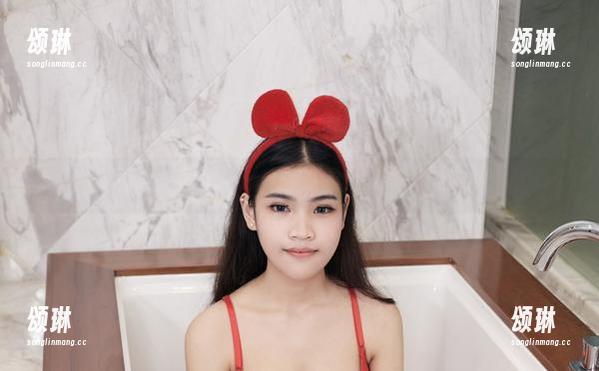 尤物馆 - 免费体验FoxYini孟狐狸的粉色之梦，美图等你来欣赏！