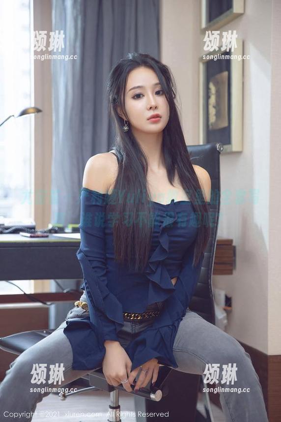 尤蜜荟 - 严利娅Yuliya教室里的全套写真，谁说学习不能很有趣呢？