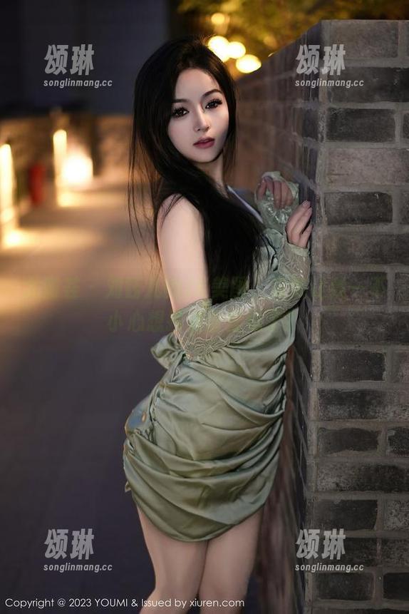 尤蜜荟-刘钰儿 尤蜜荟 - 刘钰儿的JK美图,竟然让我一不小心想换桌面壁纸了?