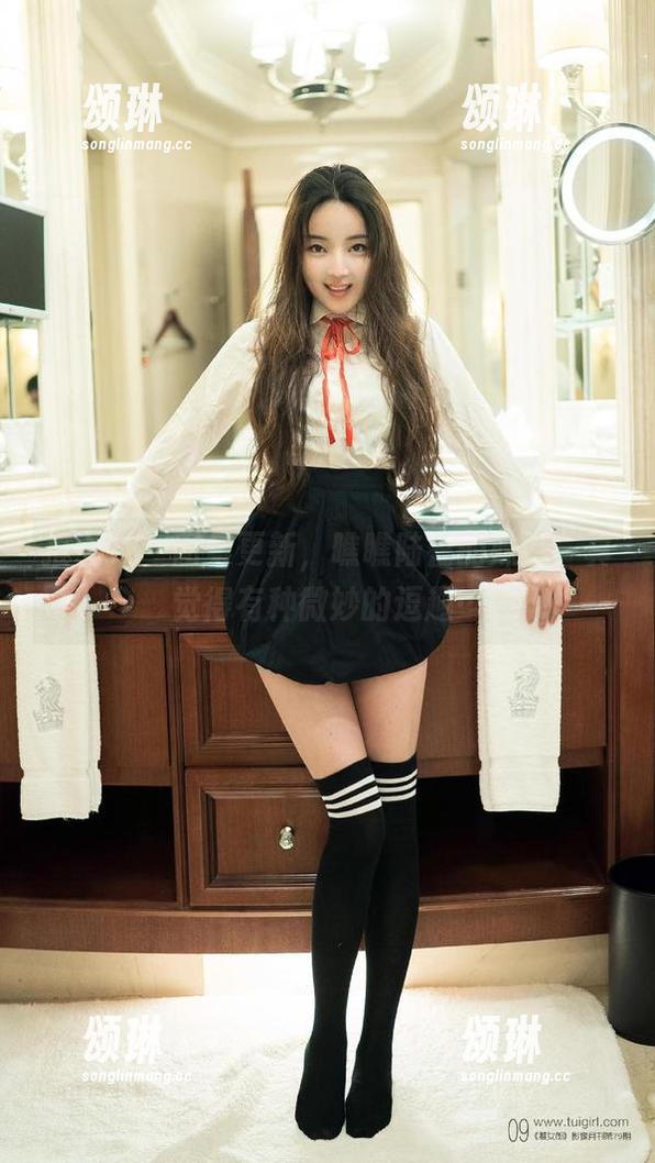 推女郎 - 图集更新，瞧瞧陆瓷的妹妹，真觉得有种微妙的逗趣…