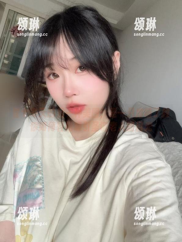 整个冬天的另一种美图：是一只废喵了教你如何轻松吸引圣诞老人的目光