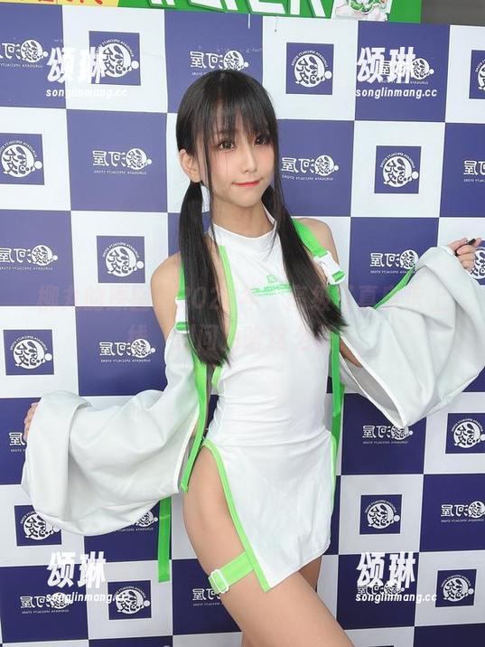 柳丸的原图：2022年，高级写真自信上线，别问为啥这么美！