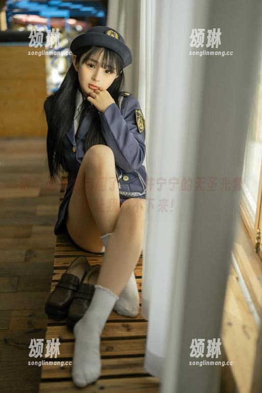 桜井宁宁 这个秘书太有趣了,桜井宁宁的无圣光套图让我停不下来!