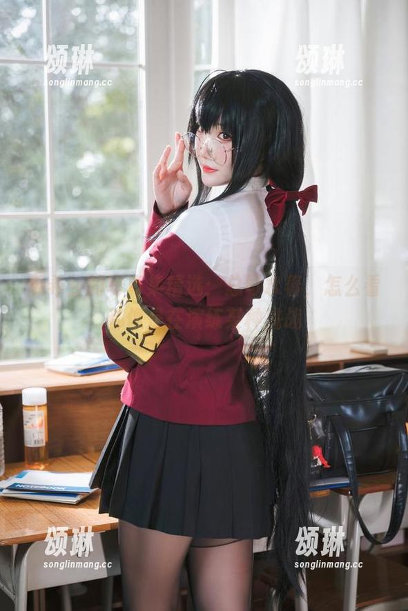 瓜希酱的写真集精选：总司水着，怎么看都像是在演练某种挑战