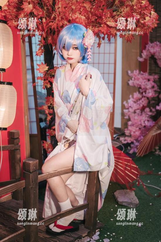 神沢永莉 神沢永莉天使私拍:这姿势是不是在召唤小鸟?