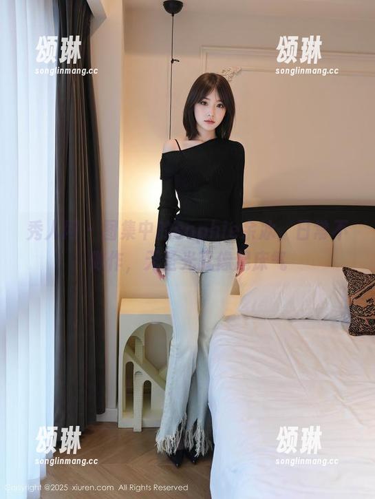 秀人网-sophie余冰 秀人网 - 图集中的sophie余冰,日常不做作,无圣光就像起床气
