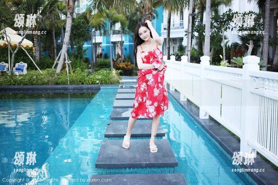 美媛馆-王馨瑶yanni 美媛馆 - 看王馨瑶yanni在校服里,原图真够别致的