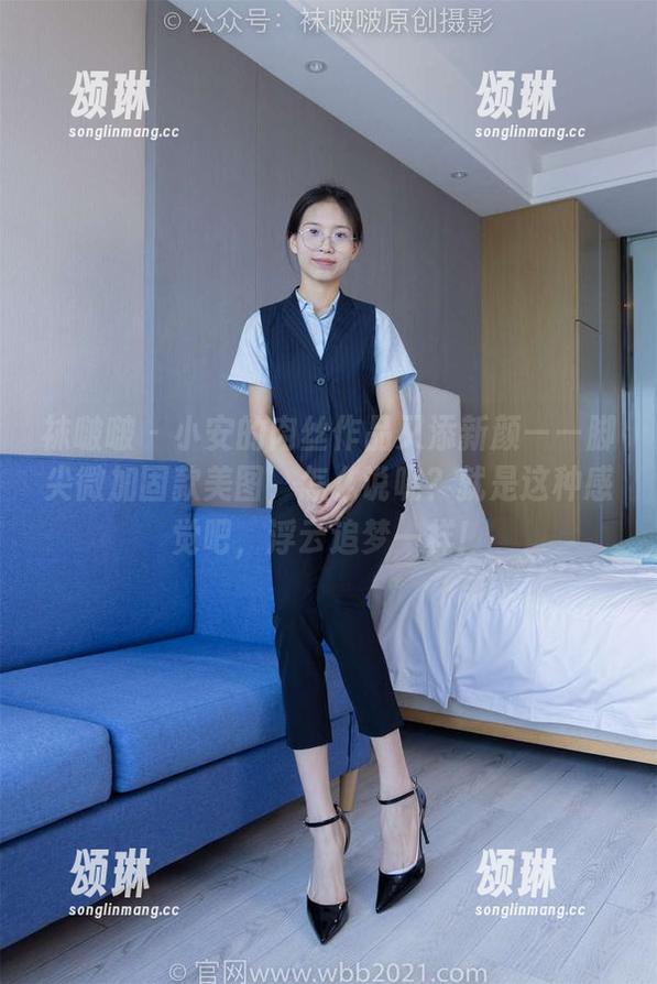 袜啵啵-小安 袜啵啵 - 小安的肉丝作品又添新颜——脚尖微加固款美图,怎么说呢?就是这种感觉吧,浮云追梦一样!