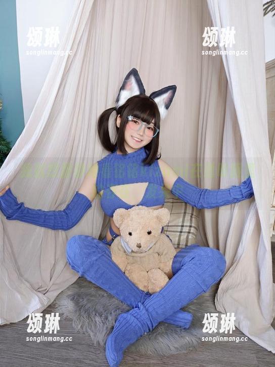 铭铭kizami 我就想静静地看铭铭kizami在透明服里的存在,发呆中