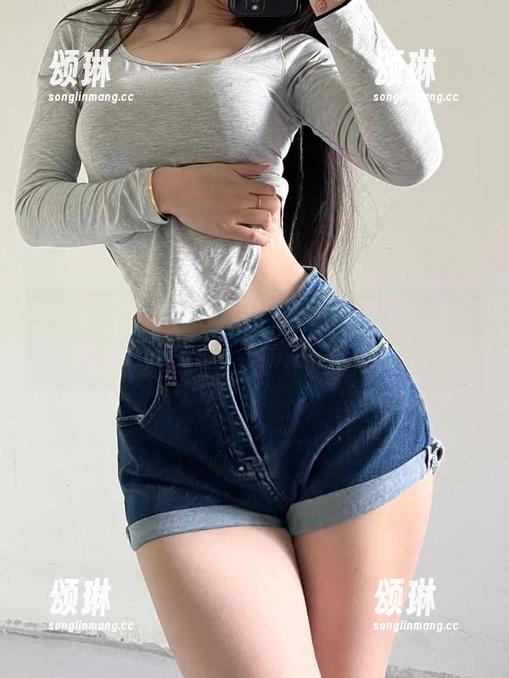 微密圈 - 作品大分享，陈佩奇户外场景里的一颗野生心，满满的独特气息！
