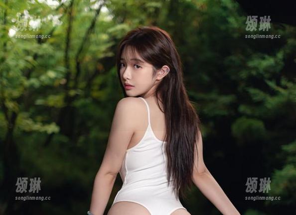 当牛仔裤遇上雯妹不讲道理私房写真，我只想说：这组怎么还没火！